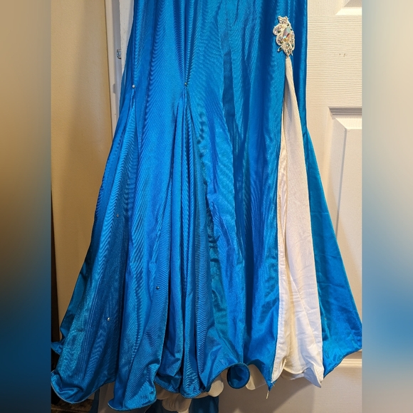 💙 FLO KERR 💙 Authentic/Vintage Ballroom Dress - Picture 4 of 15